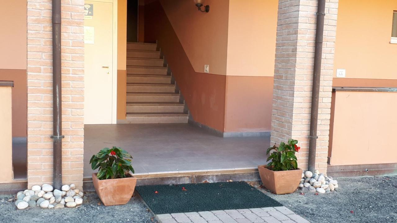 Villa Meli Lupi - Residenze Temporanee Πάρμα Εξωτερικό φωτογραφία