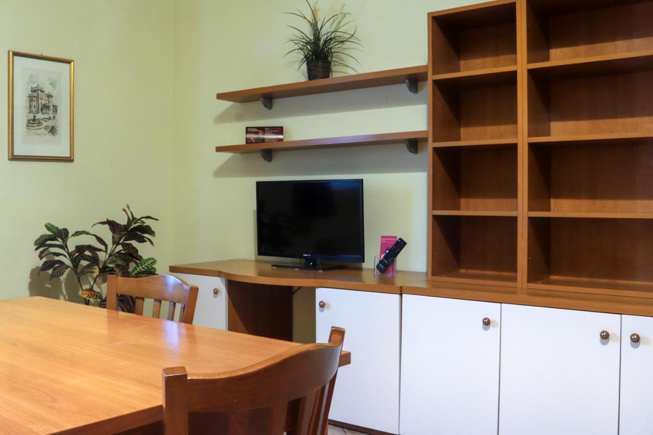 Villa Meli Lupi - Residenze Temporanee Πάρμα Εξωτερικό φωτογραφία