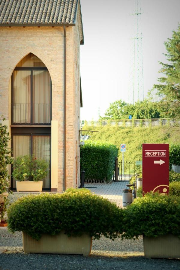 Villa Meli Lupi - Residenze Temporanee Πάρμα Εξωτερικό φωτογραφία