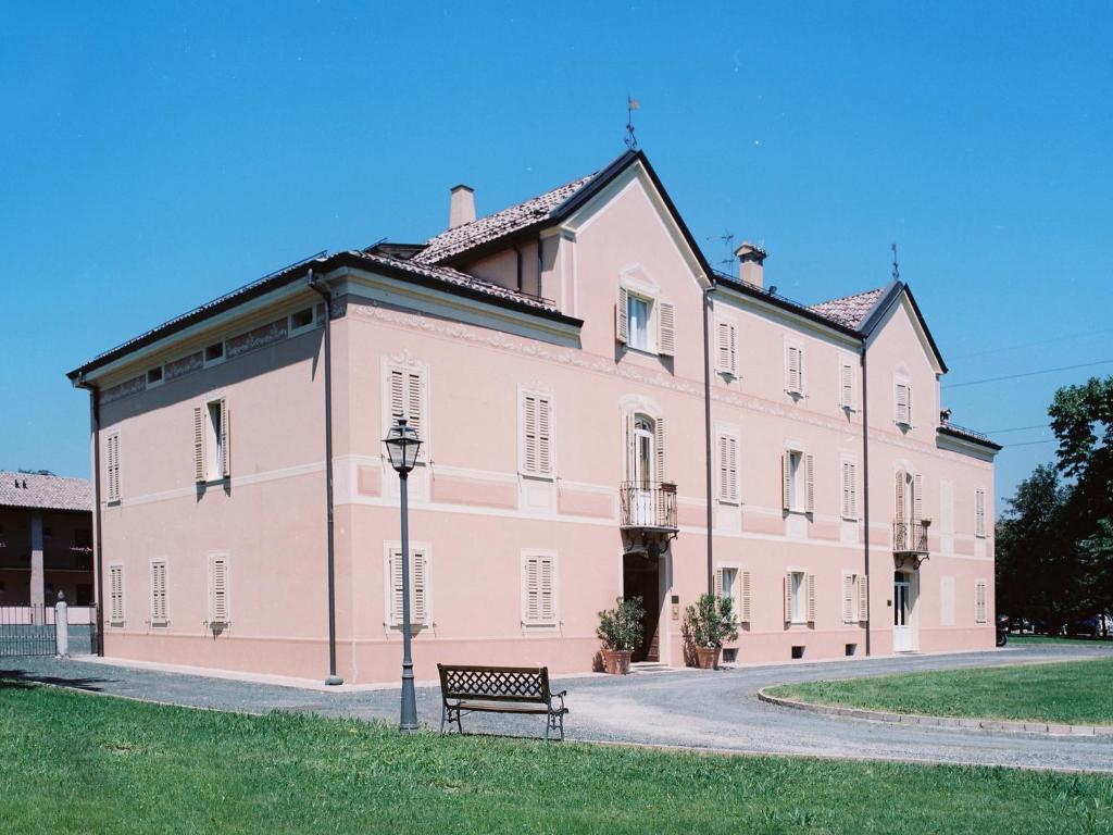 Villa Meli Lupi - Residenze Temporanee Πάρμα Εξωτερικό φωτογραφία