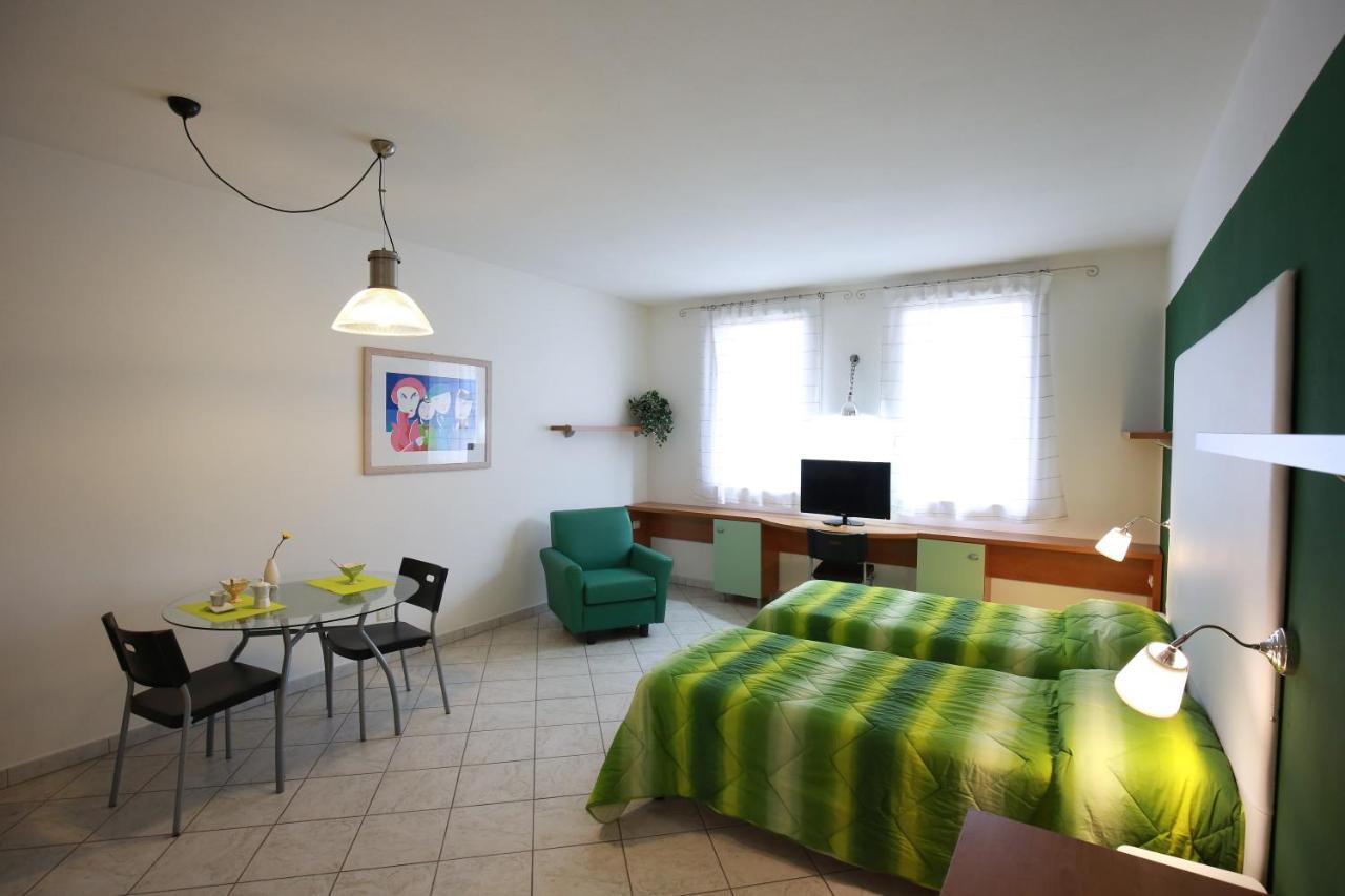 Villa Meli Lupi - Residenze Temporanee Πάρμα Εξωτερικό φωτογραφία