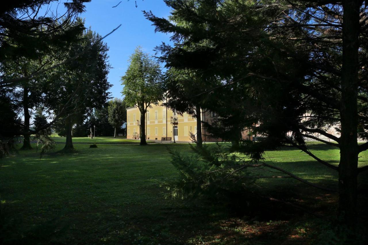 Villa Meli Lupi - Residenze Temporanee Πάρμα Εξωτερικό φωτογραφία